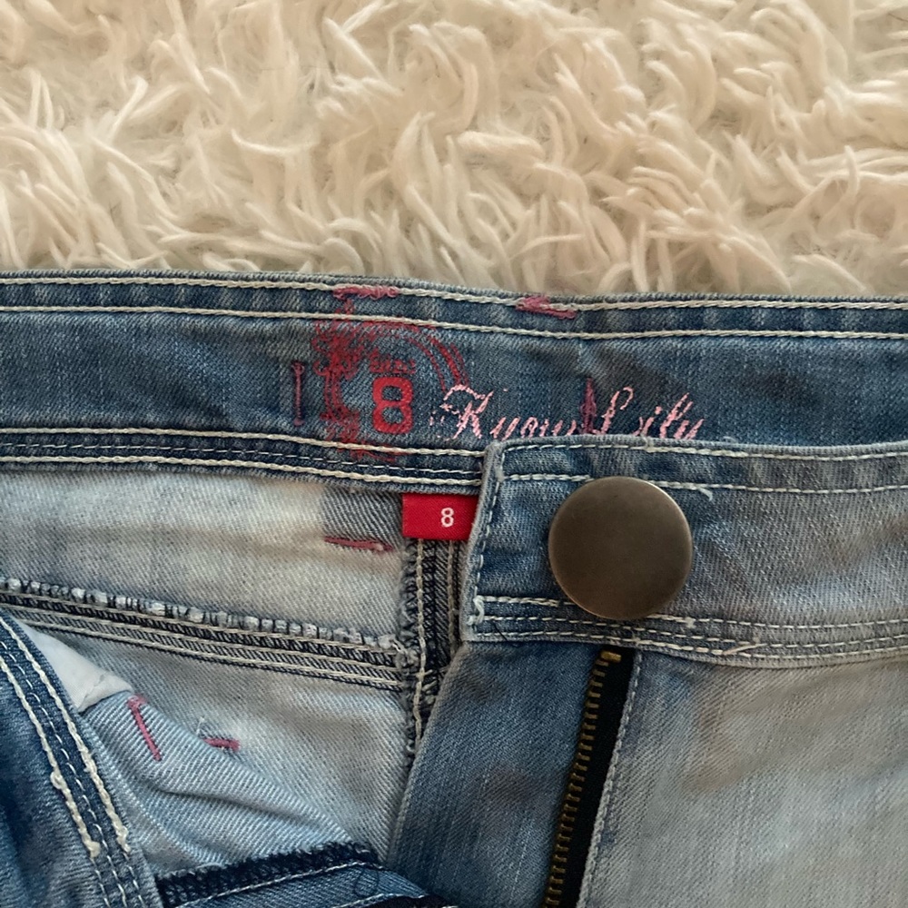 Denim Mini - Picture 3 of 3